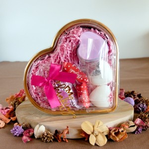 GIFTBOX 003_zestaw do paznokci (1).jpg